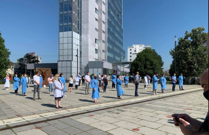 Infermierët që u angazhuan gjatë pandemisë protestojnë nesër, ka 3 muaj që s’janë paguar