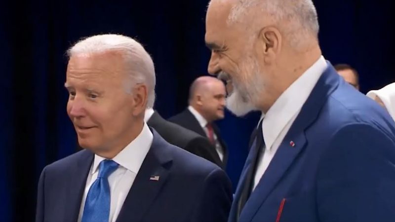 Rama takohet me Biden në samitin e NATO’s, e bën edhe për të qeshur