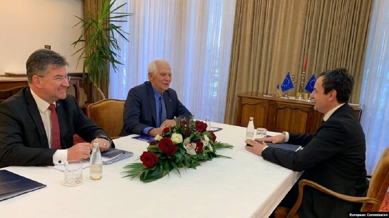 Konfirmohet: Kurti sot takon Borrellin e Lajçakun në Sllovaki