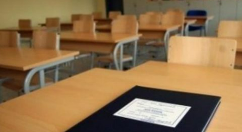 Për 6 vite rreth 35 mijë nxënës më pak në Kosovë