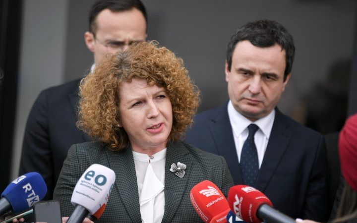 Brenda WhatsAppit të Rozeta Hajdarit: Dalin bisedat tmerruese për Rezervat Shtetërore