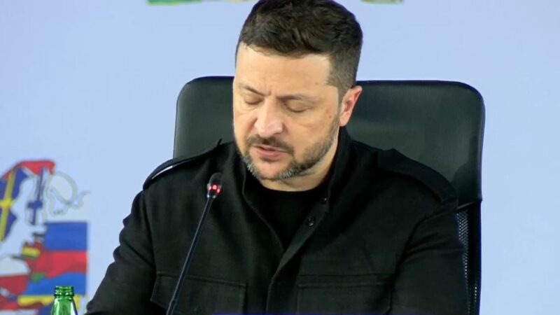 Zelensky nënshkruan ligjin që integron tregun e energjisë së Ukrainës me BE’në