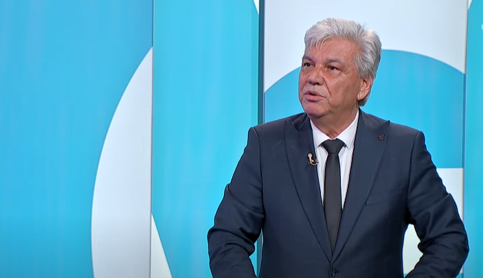 Kryeziu: Kuvendi duhet të konstituohet, pastaj të shpërndahet dhe të shkohet në zgjedhje