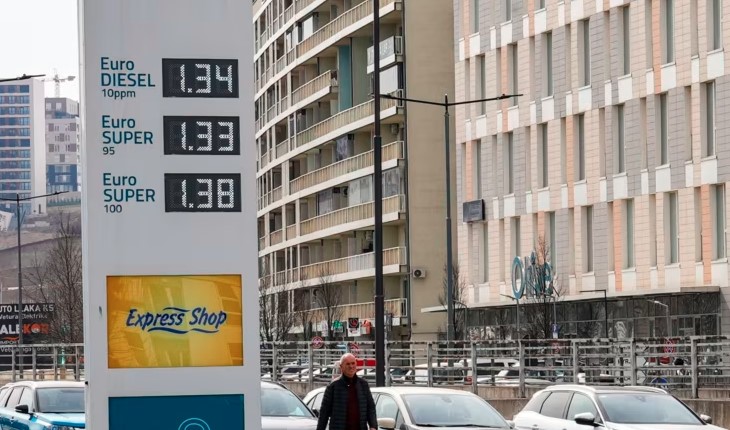 Kosova në valën e shtrenjtimit global të karburanteve
