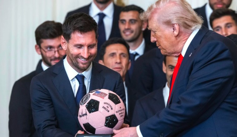 Donald Trump thotë se Messi është më i mirë se Pele