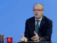 Hoti: E gjithë barra e rritjes së çmimeve po u bie qytetarëve
