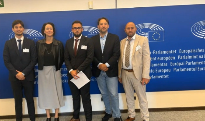 Studentët takojnë eurodeputetë në Bruksel, kërkojnë mbështetje për gjuhën shqipe dhe Marrëveshjen e Ohrit