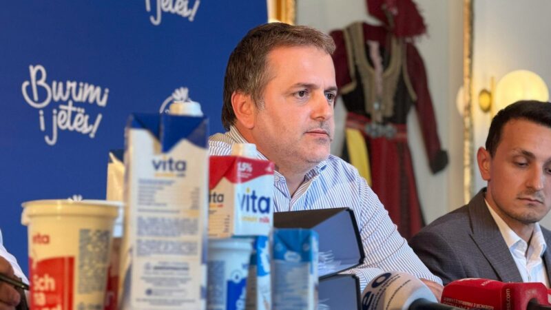 ‘Puna mund të nisë sot ose nesër’: Qumështorja ‘Vita’ kërkon publikimin e shpejtë të analizave