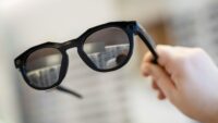 New Yorku ndalon syzet inteligjente në të gjitha gjykatat