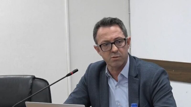 Burri i ‘noteres’ s’e do bashkëpunimin e VV’së me LDK’në