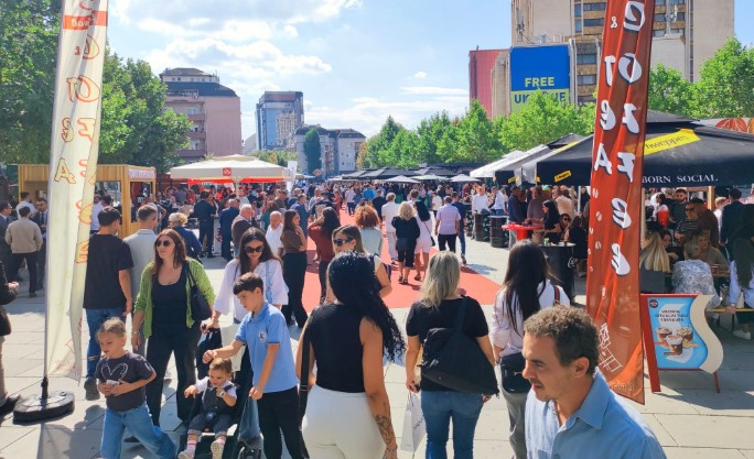 Festivali i Kafesë dhe Çajit rikthehet në Prishtinë me edicionin jubilar