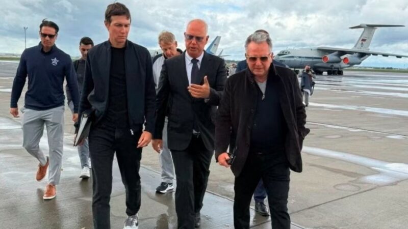 Emisarët amerikanë, Witkoff e Kushner në Moskë – Putin urdhëron ndaljen e sulmeve ndaj Kievit